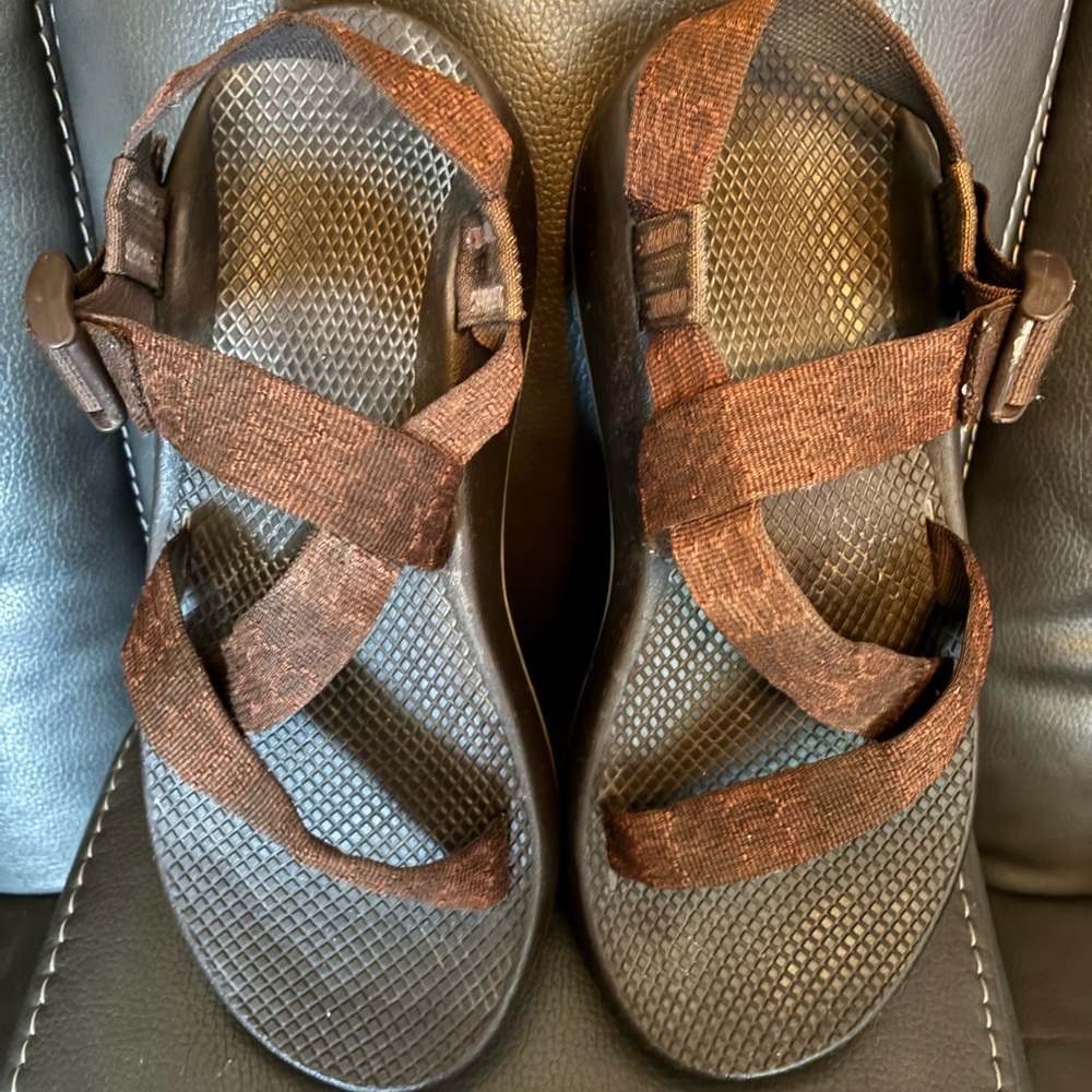 Chaco Classic Sport Adjustable Strap Brown Men's Sandals Size 10